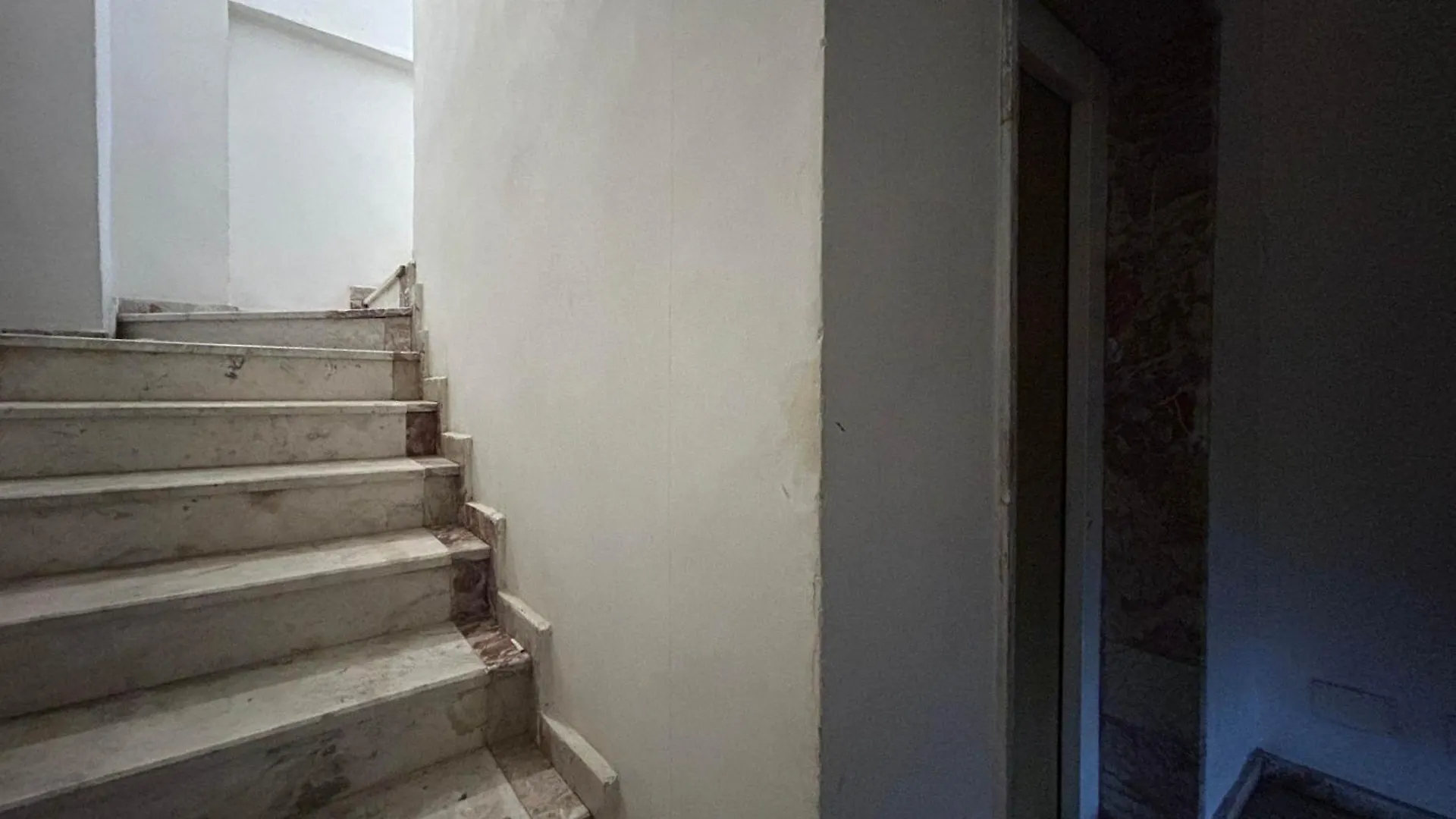 Royal 520 Apartment Durres
