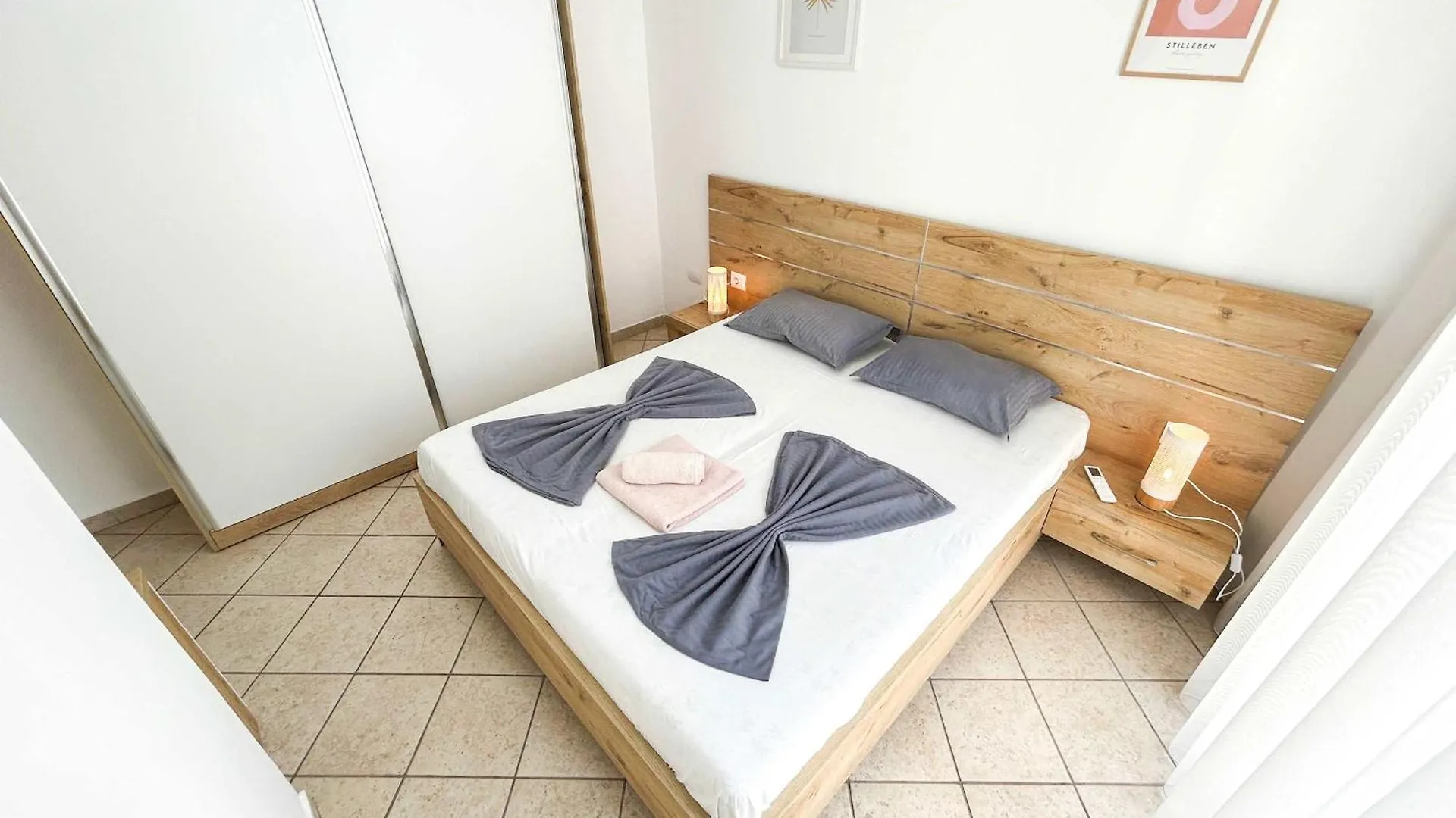 Royal 520 Apartment Durres Albania