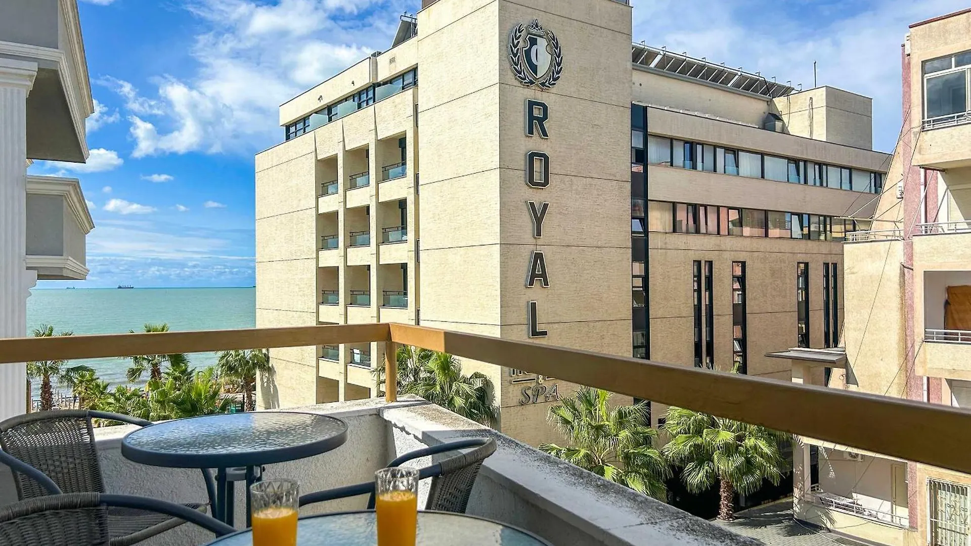 Royal 520 Apartment Durres