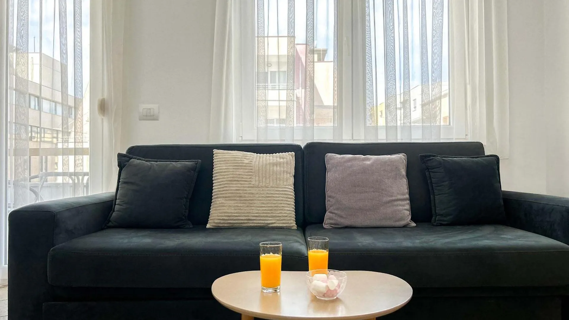 Royal 520 Apartment Durres